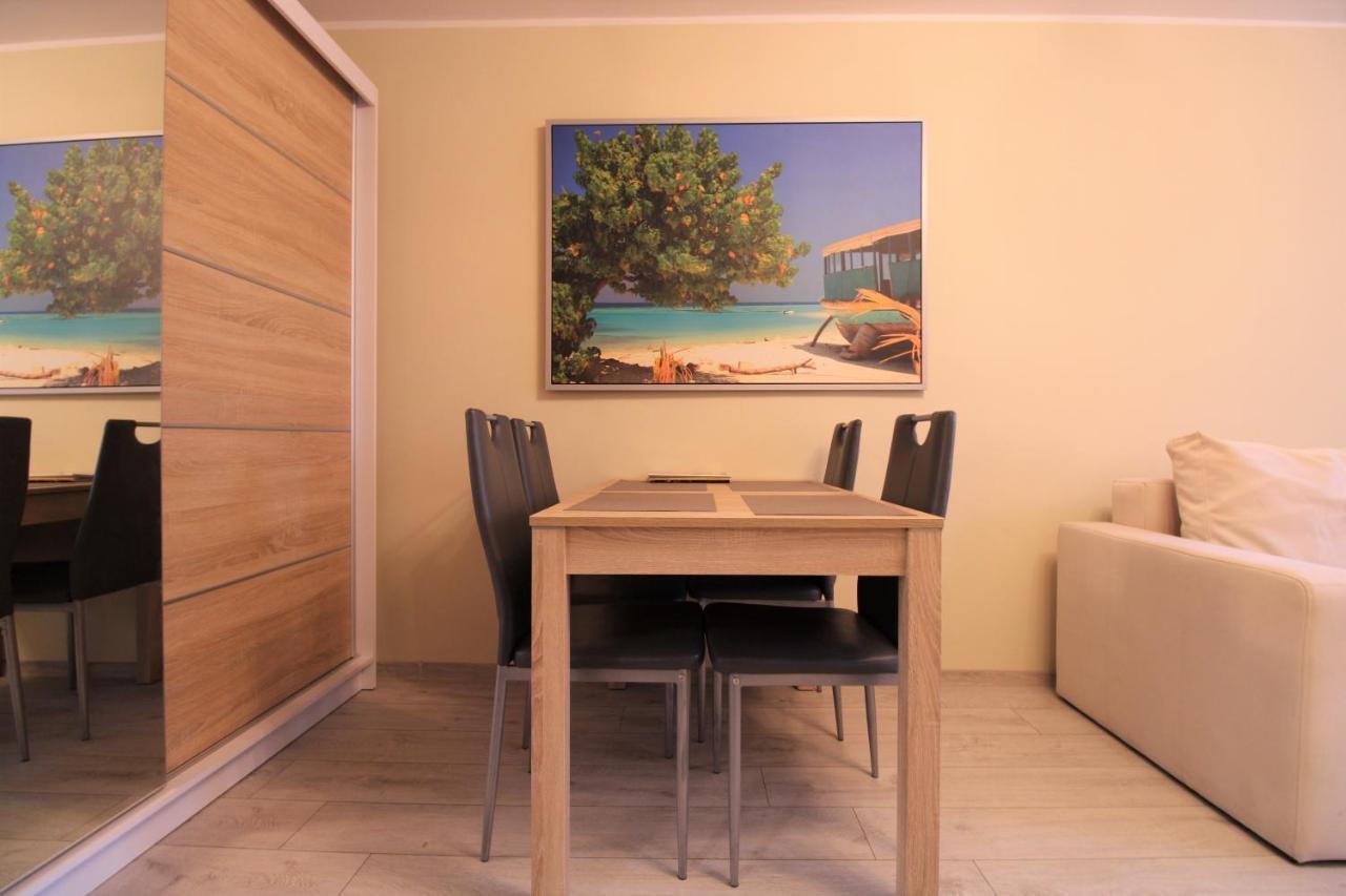 Apartament Gdynia Kazart.Pl 3 Centrum Apartment Bagian luar foto